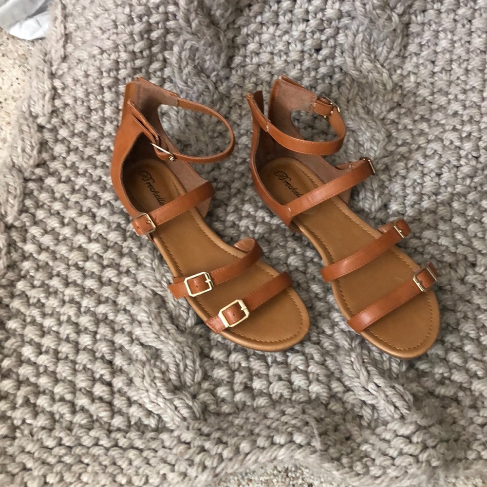 Cute cognac flat sandals
